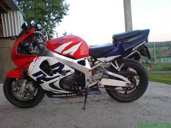 1999 Honda CBR Photos