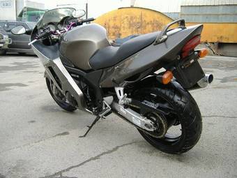 2000 Honda CBR Photos