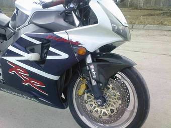 2002 Honda CBR Photos