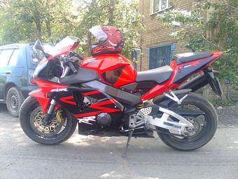 2002 Honda CBR Photos