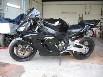 2004 Honda CBR Pictures