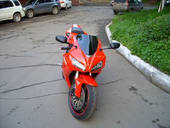 2006 Honda CBR1000F Pictures