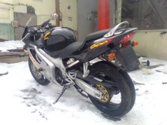 1999 Honda CBR600F Photos