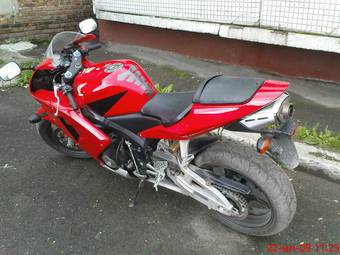 2004 Honda CBR600F Pictures
