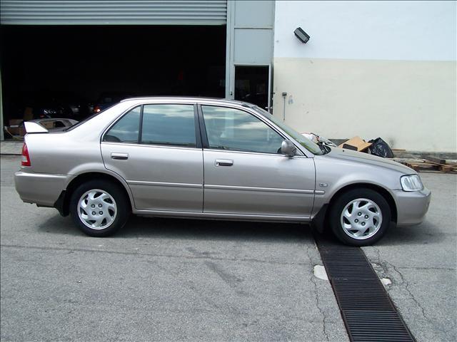 2001 Honda City Pictures