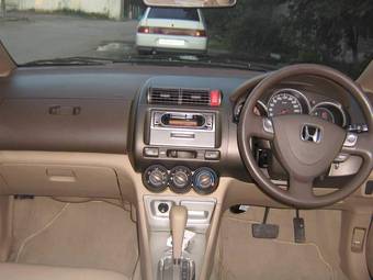 2003 Honda City Images