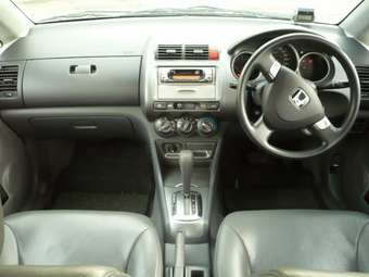 2004 Honda City Pictures