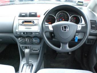 2004 Honda City Pictures