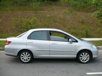 2005 Honda City Pictures