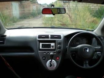 2003 Honda Civic Photos