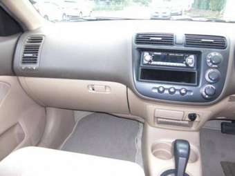2004 Honda Civic Photos