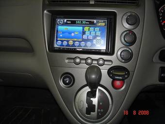 2004 Honda Civic Photos