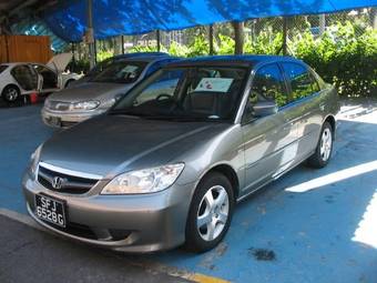 2004 Honda Civic Photos