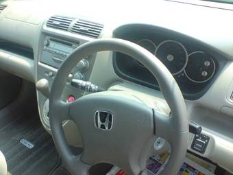 2004 Honda Civic Photos