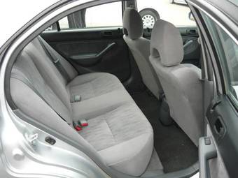 2005 Honda Civic Photos