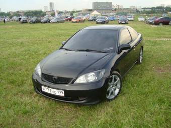 2003 Honda Civic Coupe Photos