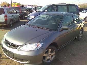2004 Honda Civic Coupe Photos