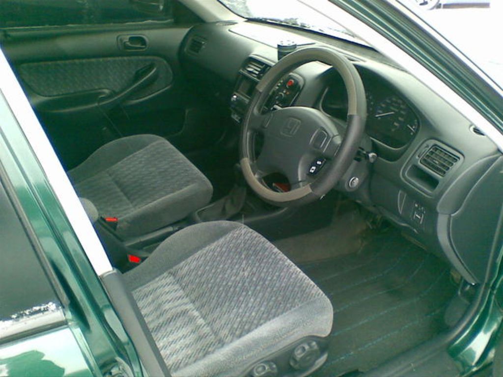 2000 Honda Civic Ferio