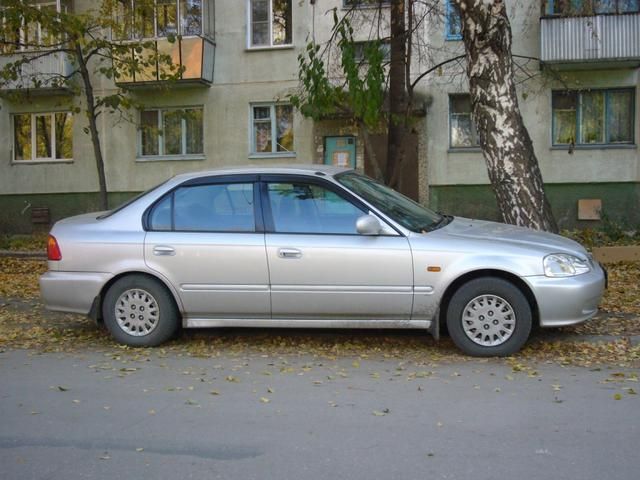 2000 Honda Civic Ferio