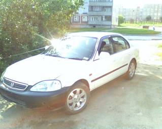 2000 Honda Civic Ferio Pictures