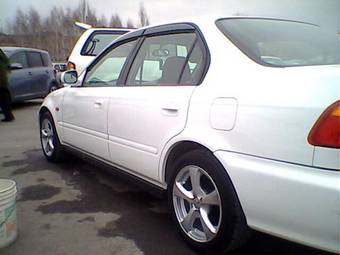2001 Honda Civic Ferio Photos
