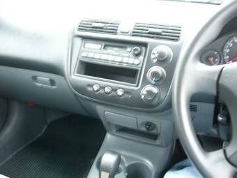 2003 Honda Civic Ferio Images