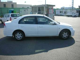 2004 Honda Civic Ferio Photos