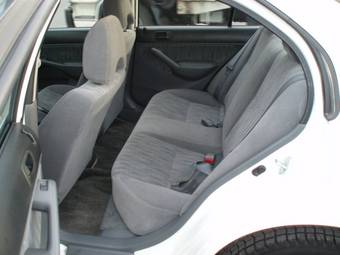 2004 Honda Civic Ferio Photos