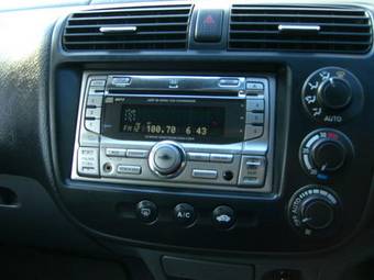 2004 Honda Civic Ferio Photos