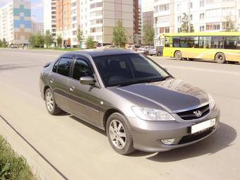 2004 Honda Civic Ferio Photos