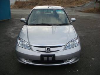 2004 Honda Civic Hybrid Photos