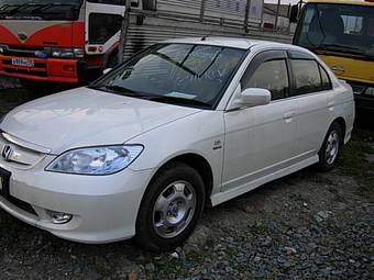 2004 Honda Civic Hybrid Photos