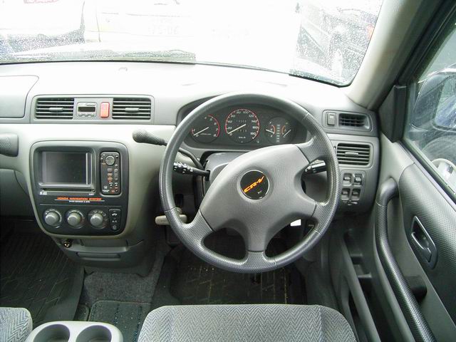 1996 Honda CR-V Pics