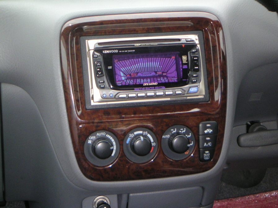 1998 Honda CR-V Pics