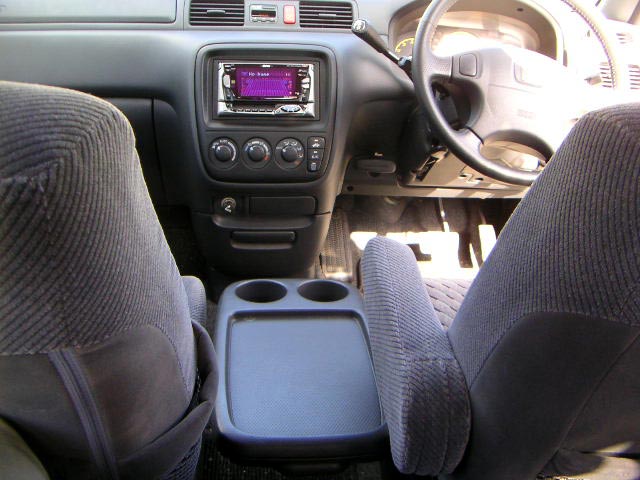 1999 Honda CR-V Pictures