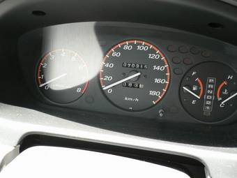 1999 Honda CR-V Pictures