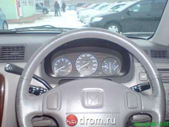 1999 Honda CR-V Pics