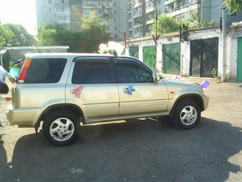 1999 Honda CR-V Pictures