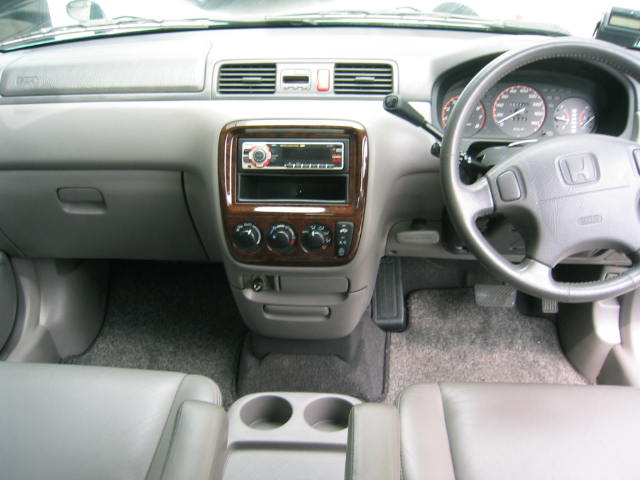 2000 Honda CR-V Photos
