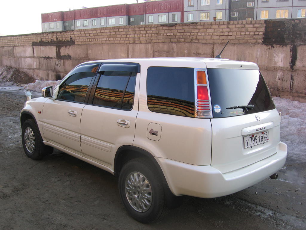 2000 Honda CR-V Photos