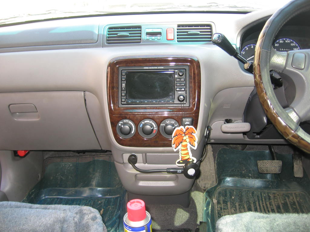 2000 Honda CR-V Pictures