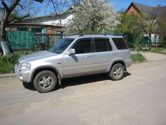 2000 Honda CR-V Pictures
