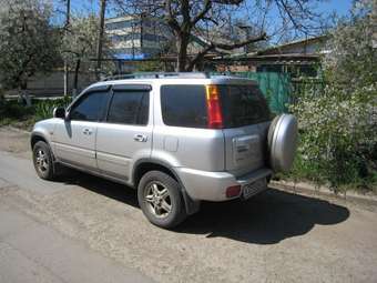 2000 Honda CR-V Pics