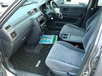 2000 Honda CR-V Pictures