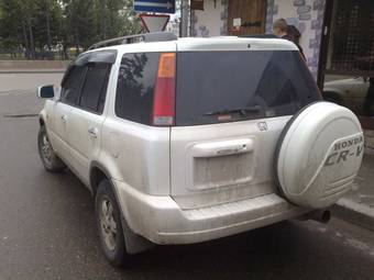 2000 Honda CR-V Pictures
