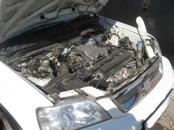 2000 Honda CR-V Pictures