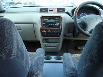 2000 Honda CR-V Photos