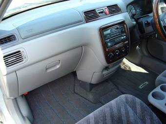 2000 Honda CR-V Pictures