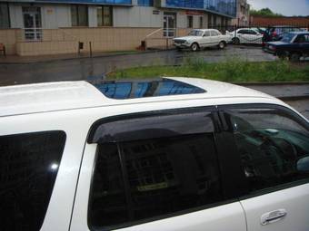 2000 Honda CR-V Pictures