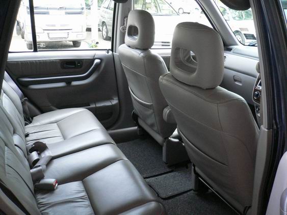 2001 Honda CR-V Wallpapers